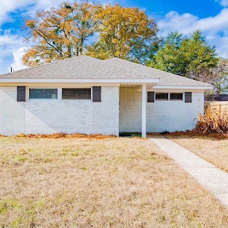 House In Mobile Newly Renovated! Quiet & Centrally Located! 外观 照片