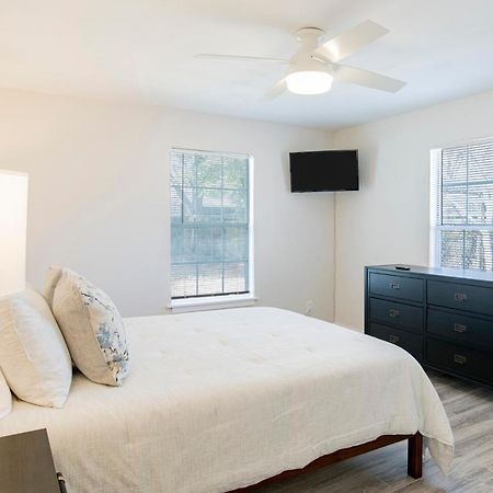 House In Mobile Newly Renovated! Quiet & Centrally Located! 外观 照片