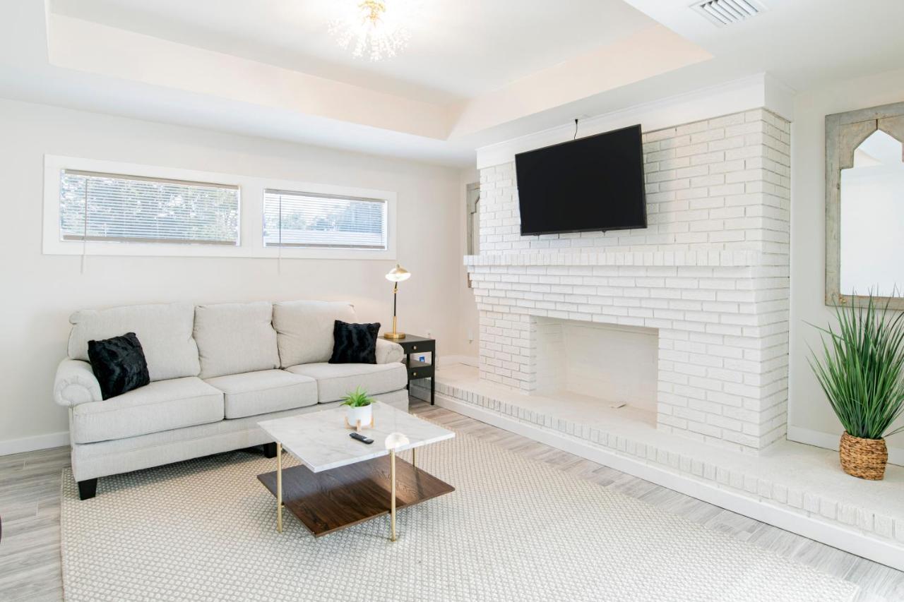 House In Mobile Newly Renovated! Quiet & Centrally Located! 外观 照片