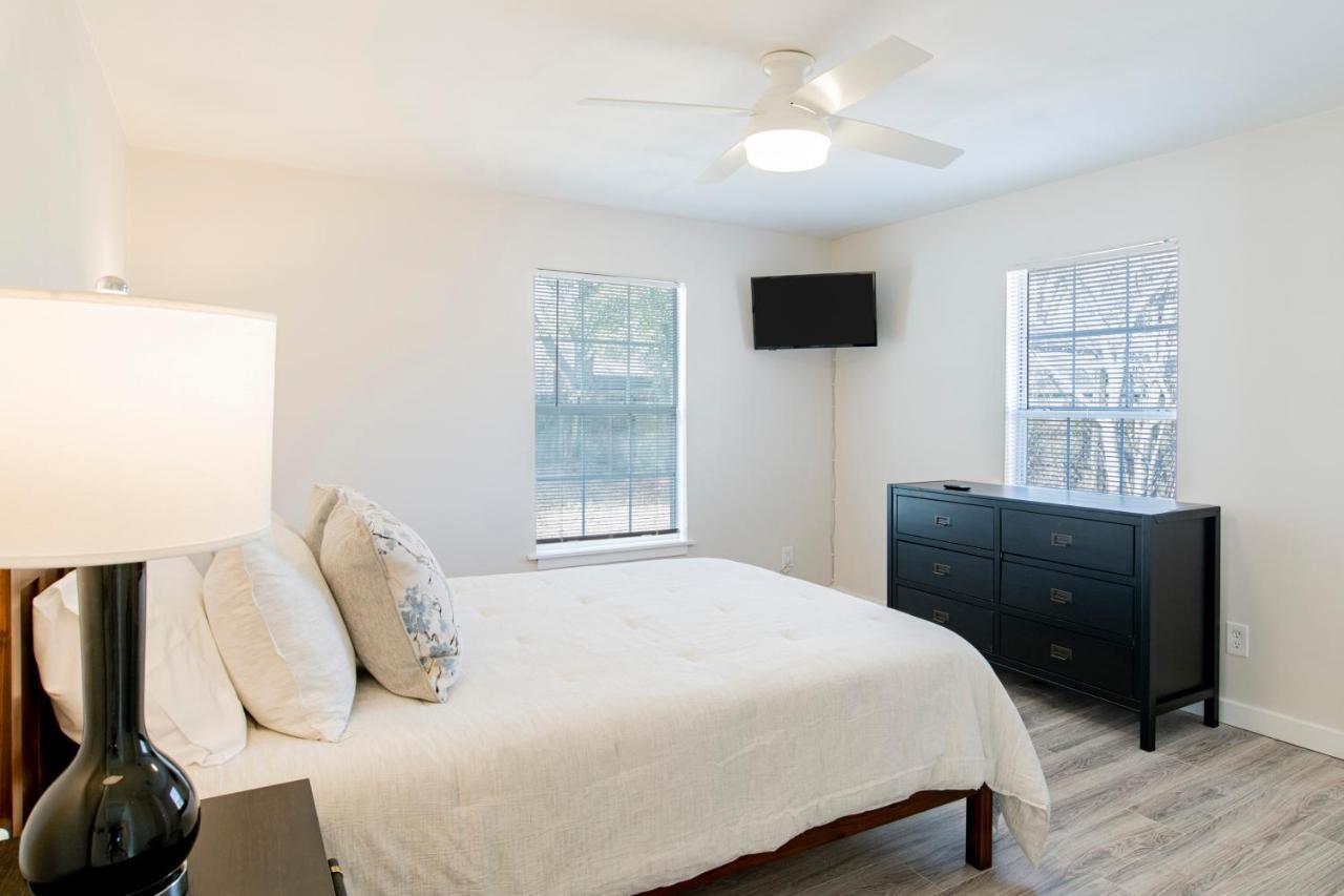 House In Mobile Newly Renovated! Quiet & Centrally Located! 外观 照片